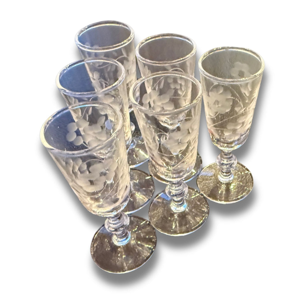 Vintage Etched Aperitif Glasses – Set Of 6