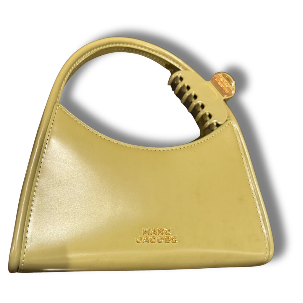 The Glam Claw Clip Crossbody Bag By Marc Jacobs 